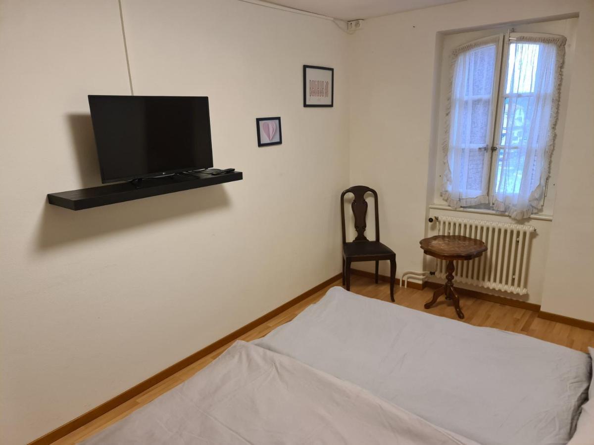 Auberge De Ballens Buitenkant foto
