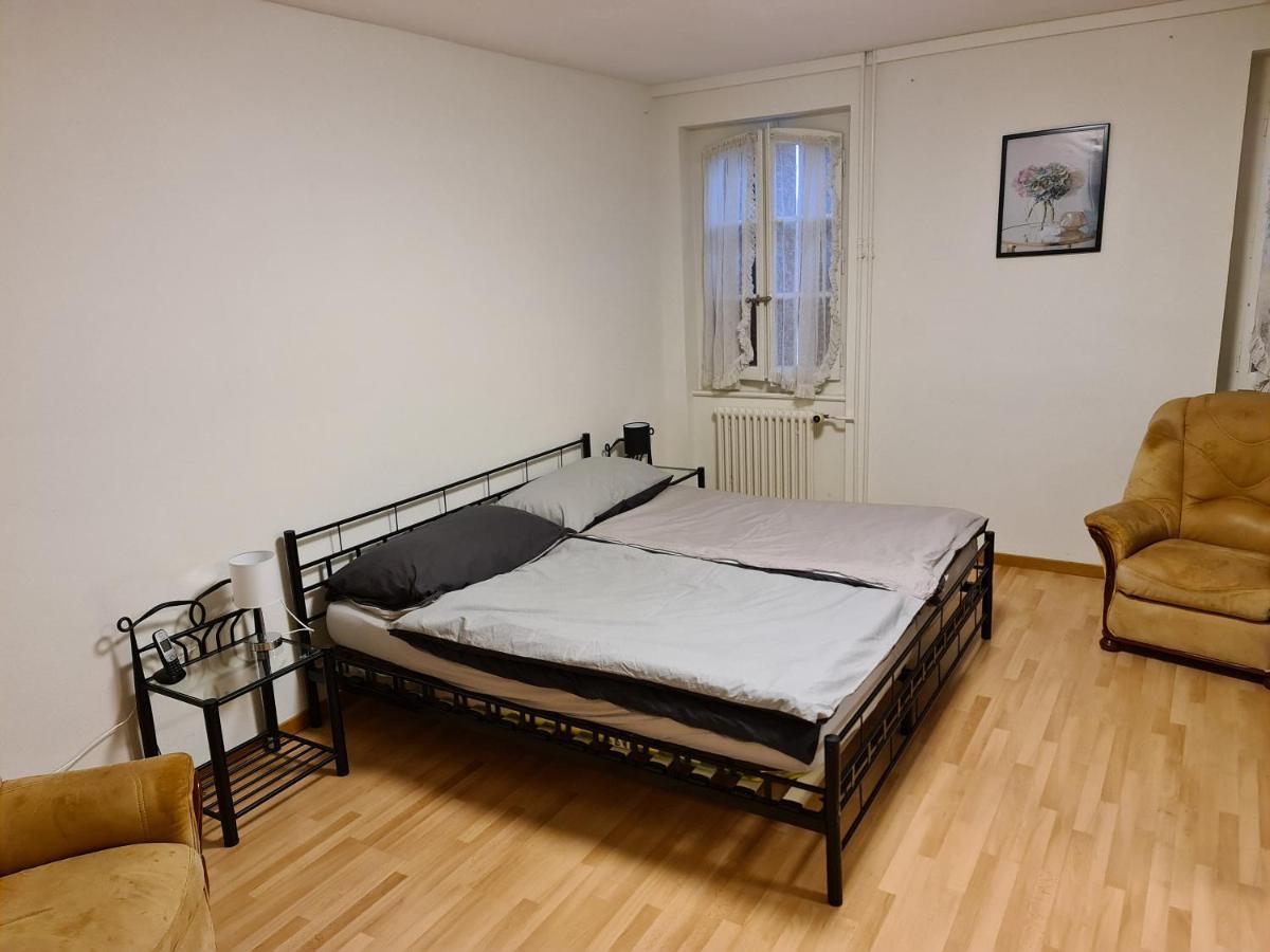 Auberge De Ballens Buitenkant foto